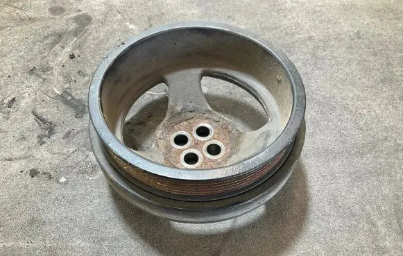 Mercedes-Benz Sprinter W906 Crankshaft pulley