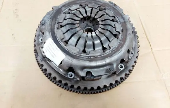 Renault Captur Clutch set kit 301012426R