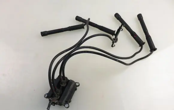Renault Clio III High voltage ignition coil CE20018
