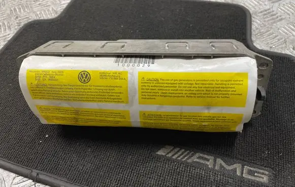 Volkswagen Touran I Passenger airbag 1T0880204A