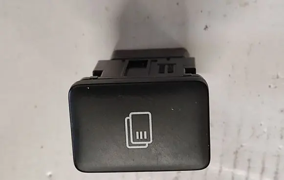 Mitsubishi Outlander Other switches/knobs/shifts 299165646
