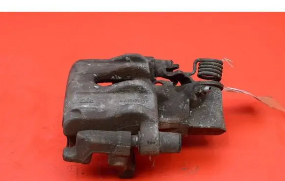 Ford Kuga II Rear brake caliper