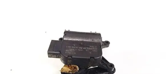 Volkswagen Jetta V Air flap motor/actuator 0132801341