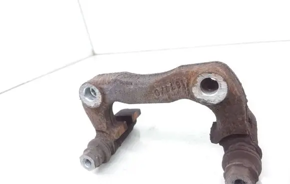 Audi A1 Brake caliper pad carrier rear 