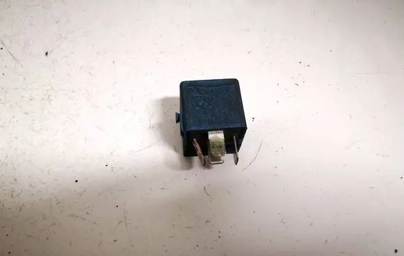 BMW X3 E83 Other relay 61366915327