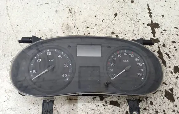 Renault Trafic II (X83) Speedometer (instrument cluster) P8200283194