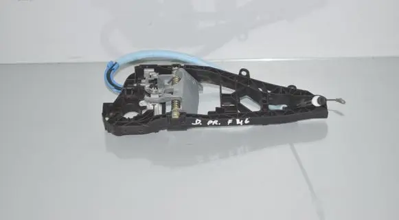 Rear door exterior handle/bracket