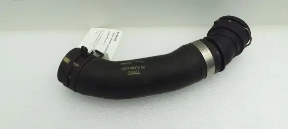 Jaguar XJ X351 Engine coolant pipe/hose 4R838B274AD