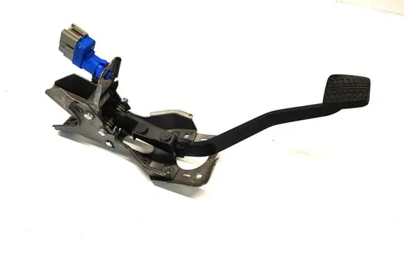 Ford Ranger Brake pedal AB312L388BE