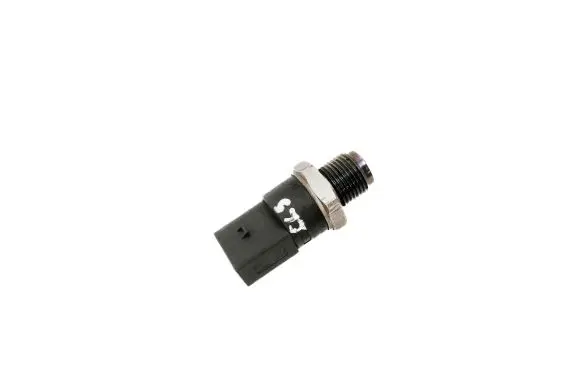 Mercedes-Benz CLS C219 Fuel pressure sensor A0041536728 RD0002