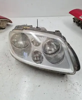 Volkswagen Touran I Headlight/headlamp