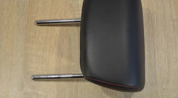 Alfa Romeo Giulietta Rear seat headrest 