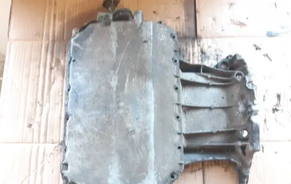Audi A6 S6 C4 4A Oil sump 078103604H