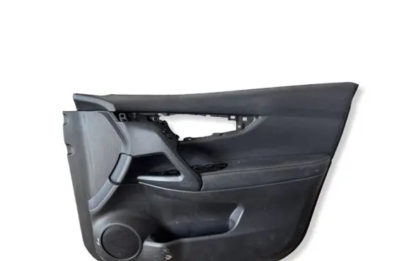 Nissan Qashqai Front door card panel trim BOCZEKPPJ11