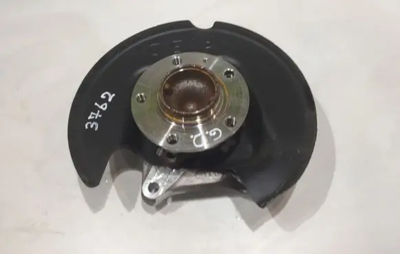Peugeot Partner Rear wheel hub 9813623380