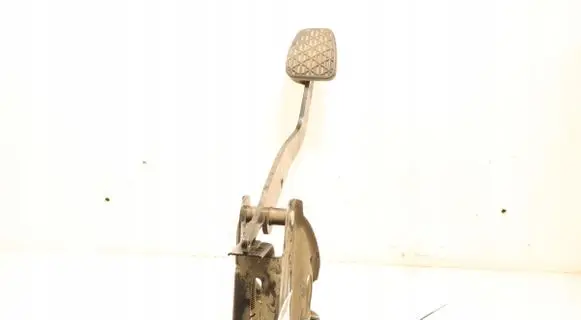 Volkswagen Crafter Clutch pedal A2012920082