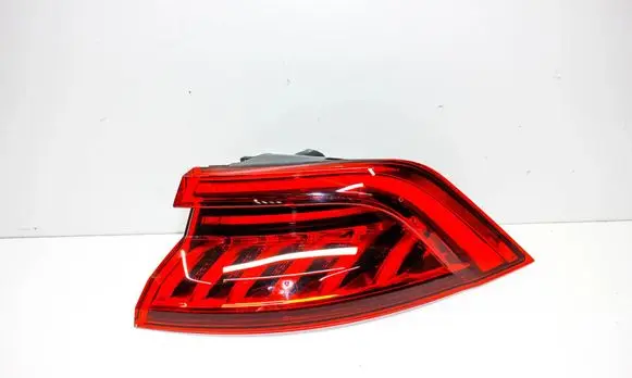 Audi Q8 Rear/tail lights 4M8945070C