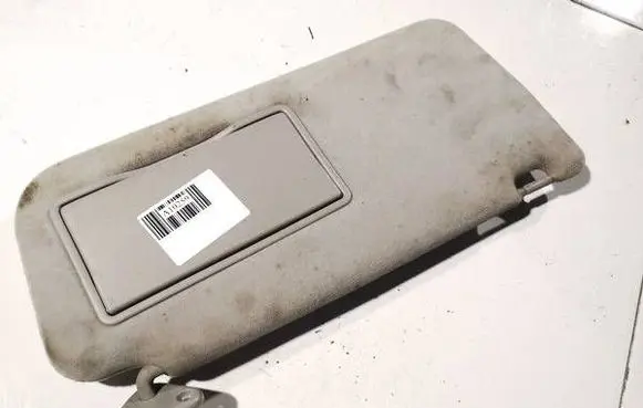 Mitsubishi Pajero Sun visor 