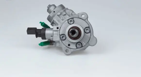 BMW 5 E60 E61 Fuel injection high pressure pump 0445010510 0445010582 0445010715