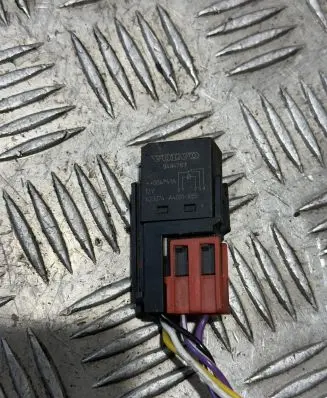 Volvo XC90 Other relay 9494783