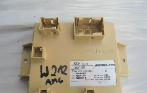 Mercedes-Benz E W212 Other control units/modules A0009009903