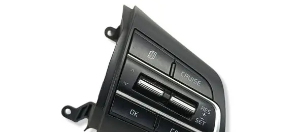 KIA Stinger Steering wheel buttons/switches 96720J5000