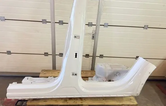 Volkswagen Tiguan Rear sill (body part) 