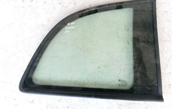 Opel Zafira A Rear side window