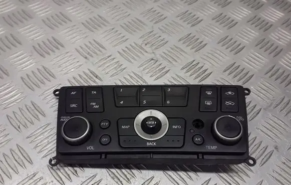 Nissan Almera Tino Interior fan control switch 28395BU700