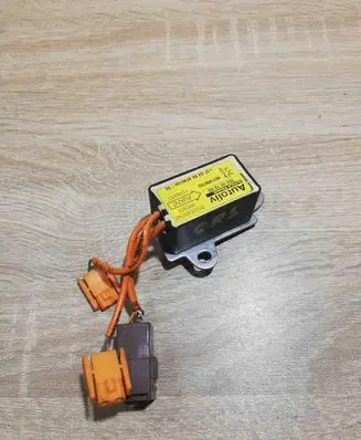 Peugeot 306 Airbag deployment crash/impact sensor 9621996780 550307000
