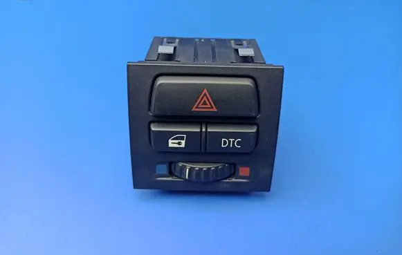 BMW 3 E90 E91 Central locking switch button 6945652 61316945652