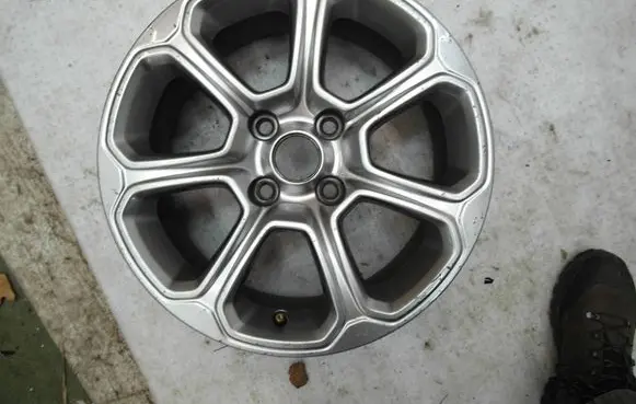Ford Ecosport R21 alloy rim GN15-E2A