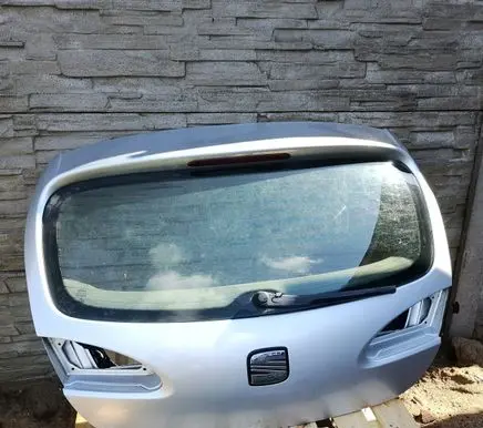 Seat Leon (1P) Truck tailgate 