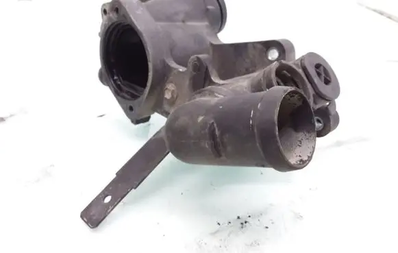 Seat Ibiza III (6L) Thermostat/thermostat housing 032121111