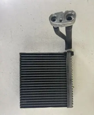 Volvo V50 Air conditioning (A/C) radiator (interior) 4M5H19860AE