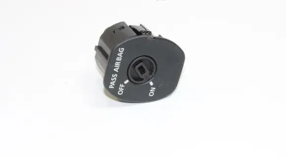 Land Rover Discovery 4 - LR4 Passenger airbag on/off switch YWL500050PVJ