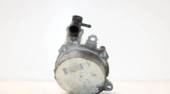 Renault Trafic II (X83) Vacuum pump 146502570R