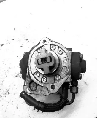Toyota Avensis T250 Fuel injection high pressure pump 221000R010