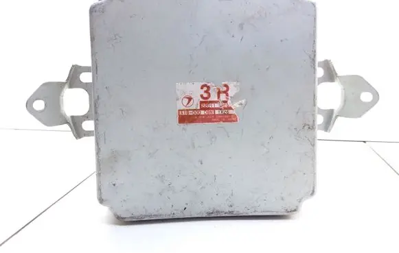 Subaru Forester SF Engine control unit/module A18000D8N 1X26