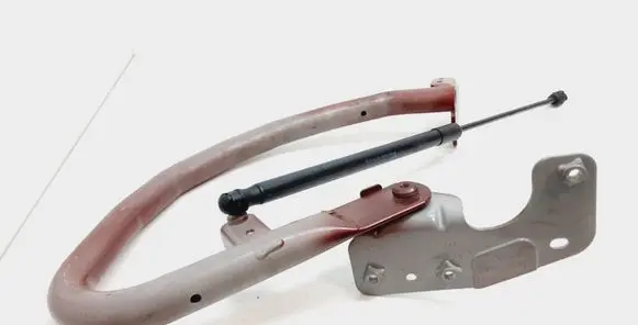 Volvo S60 Tailgate/trunk/boot hinge 31301984