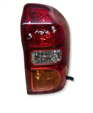 Toyota RAV 4 (XA20) Rear/tail lights 