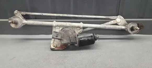 Chrysler PT Cruiser Front wiper linkage 05288695AA
