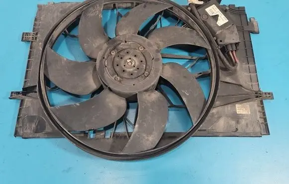 Mercedes-Benz C W203 Fan set A2035409807 IMPRK1552372