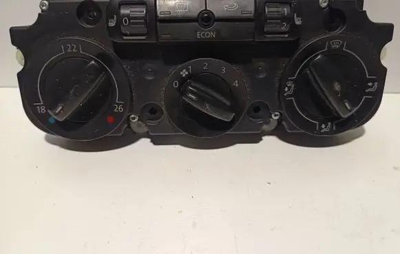 Volkswagen PASSAT B6 Climate control unit 1K0820047EG 5HB00871951