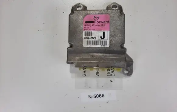 Mazda 6 Airbag control unit/module GDK457K30