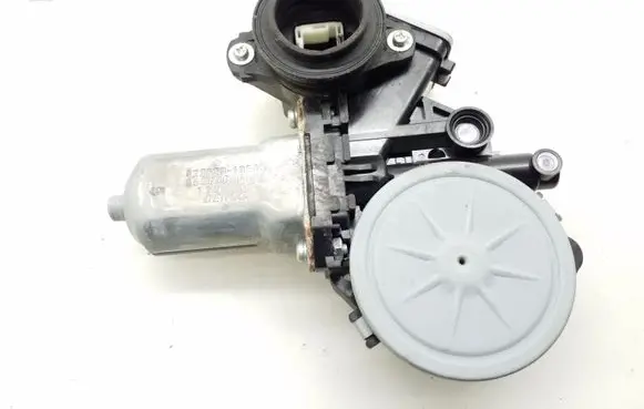 Toyota RAV 4 (XA30) Front door window regulator motor 42252010540