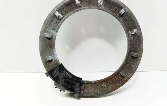 BMW 1 E82 E88 In tank fuel pump screw locking ring/nut 