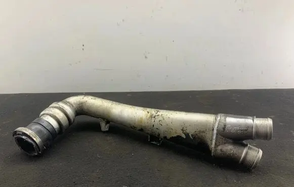 Audi Q7 4L Intercooler hose/pipe 7L6145945F 145941G