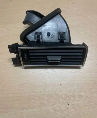 Audi A6 S6 C6 4F Dashboard side air vent grill/cover trim 4F1820902D