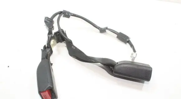 Lexus IS III XE30 Middle seatbelt buckle (rear) 